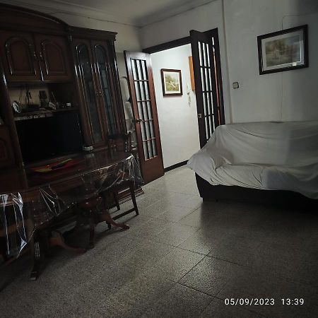 Апартаменты Apto Barcelona C R Santa Coloma de Gramenet Экстерьер фото