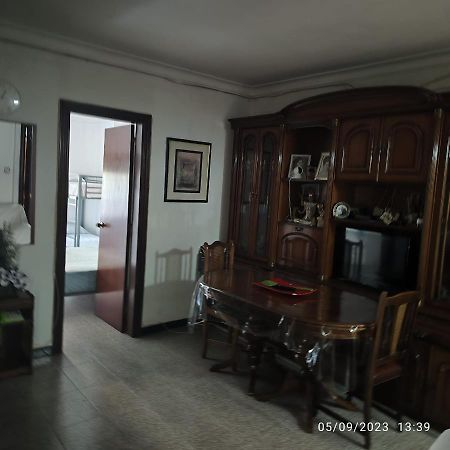 Апартаменты Apto Barcelona C R Santa Coloma de Gramenet Экстерьер фото