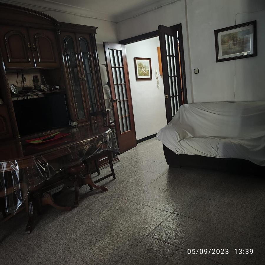 Апартаменты Apto Barcelona C R Santa Coloma de Gramenet Экстерьер фото