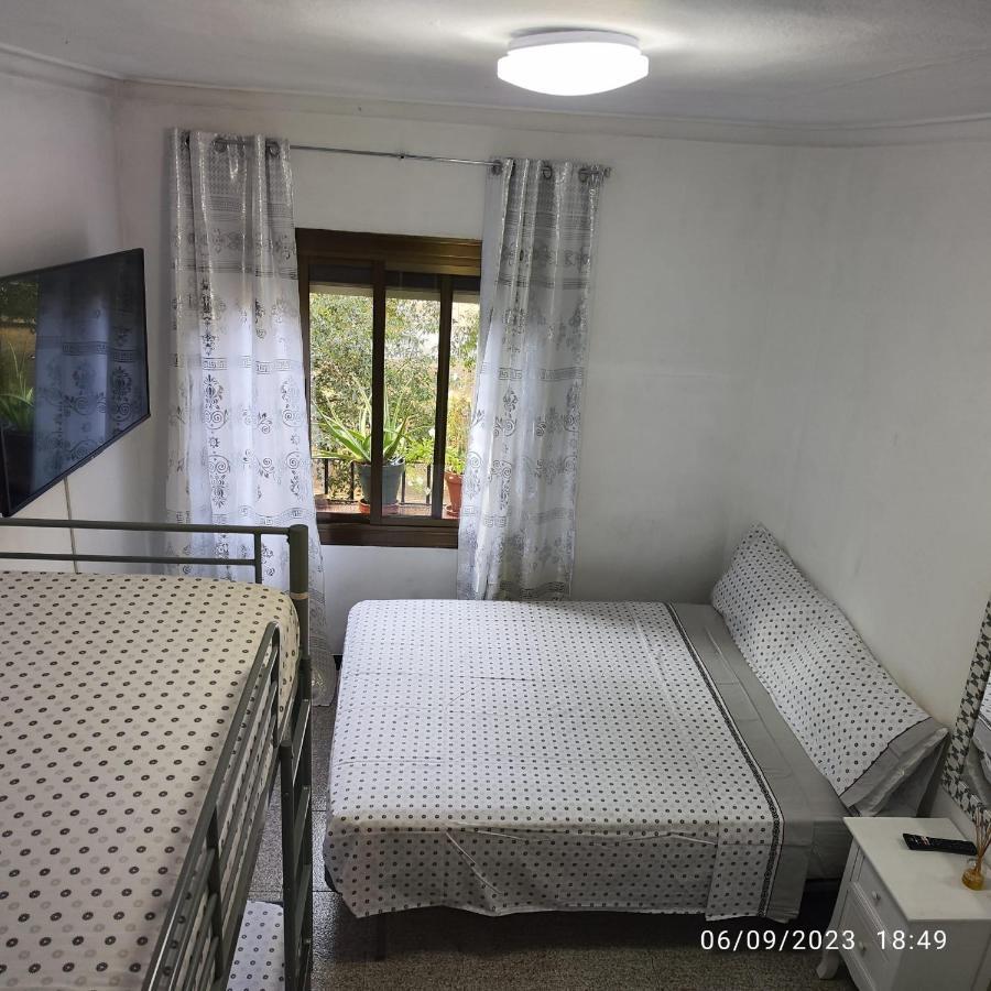 Апартаменты Apto Barcelona C R Santa Coloma de Gramenet Экстерьер фото